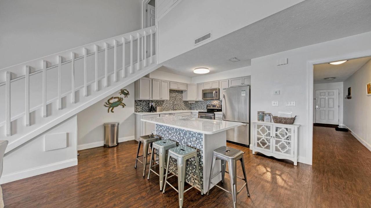 Crystal Villas 12B - Updated 2 Bedroom With Loft Beach Front Condo In The Heart Of Destin Bagian luar foto