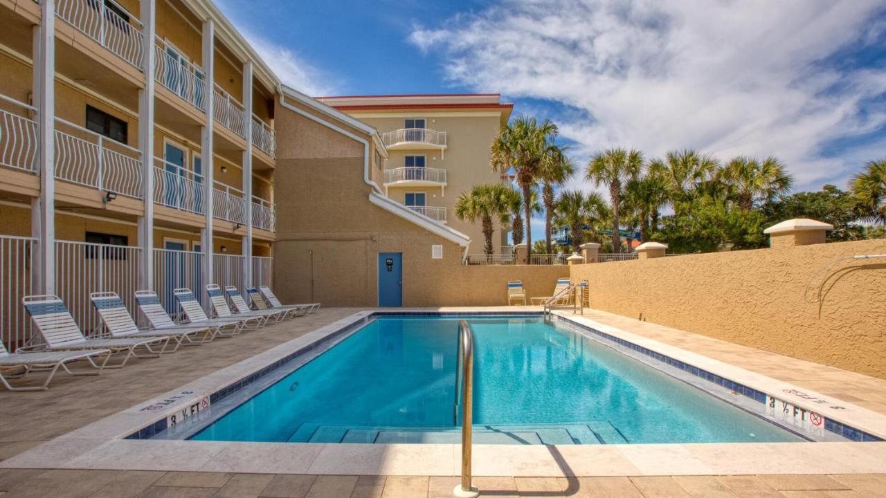 Crystal Villas 12B - Updated 2 Bedroom With Loft Beach Front Condo In The Heart Of Destin Bagian luar foto